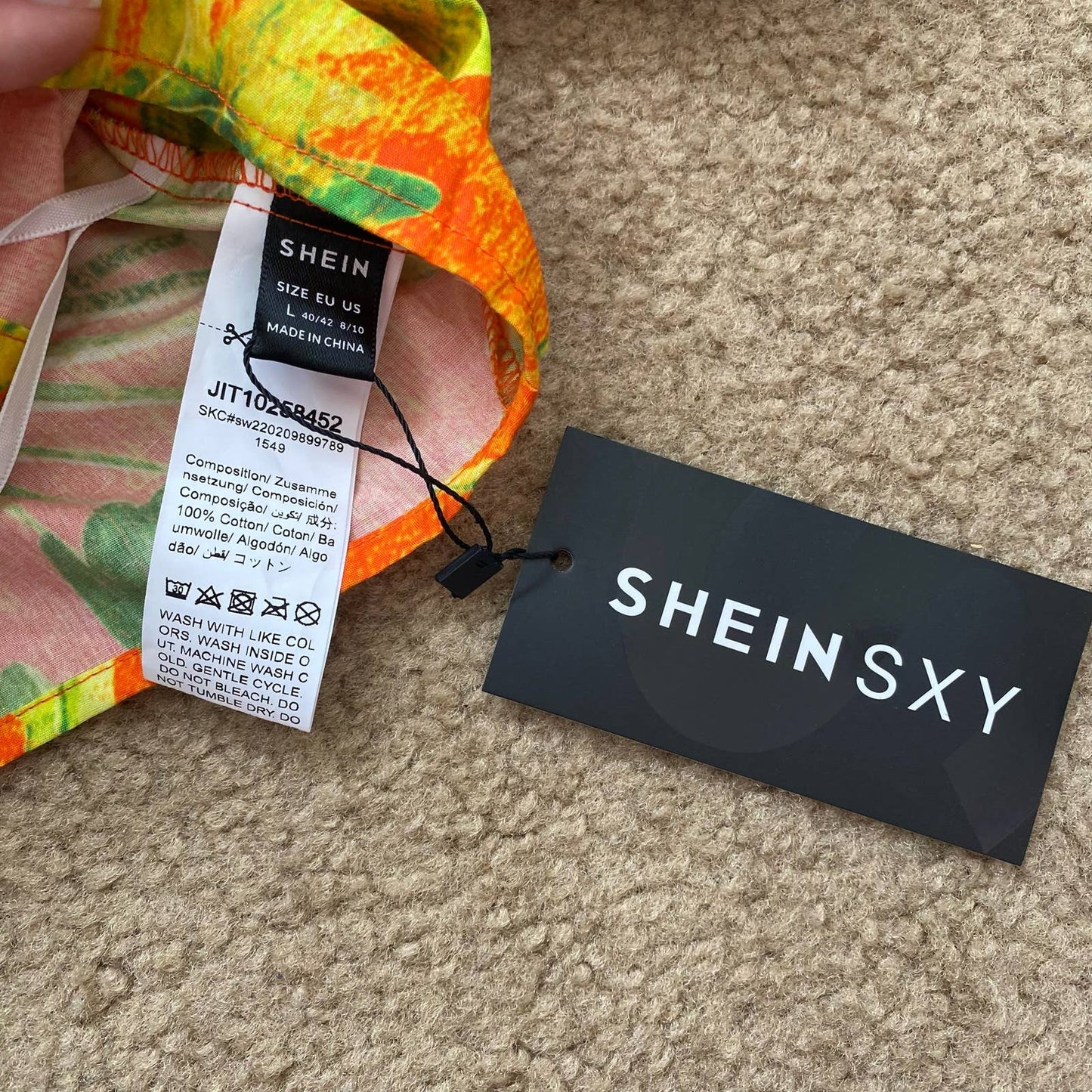 Preowned Shein Sxy Tropical Puff Sleeve Crop Top, Size Large