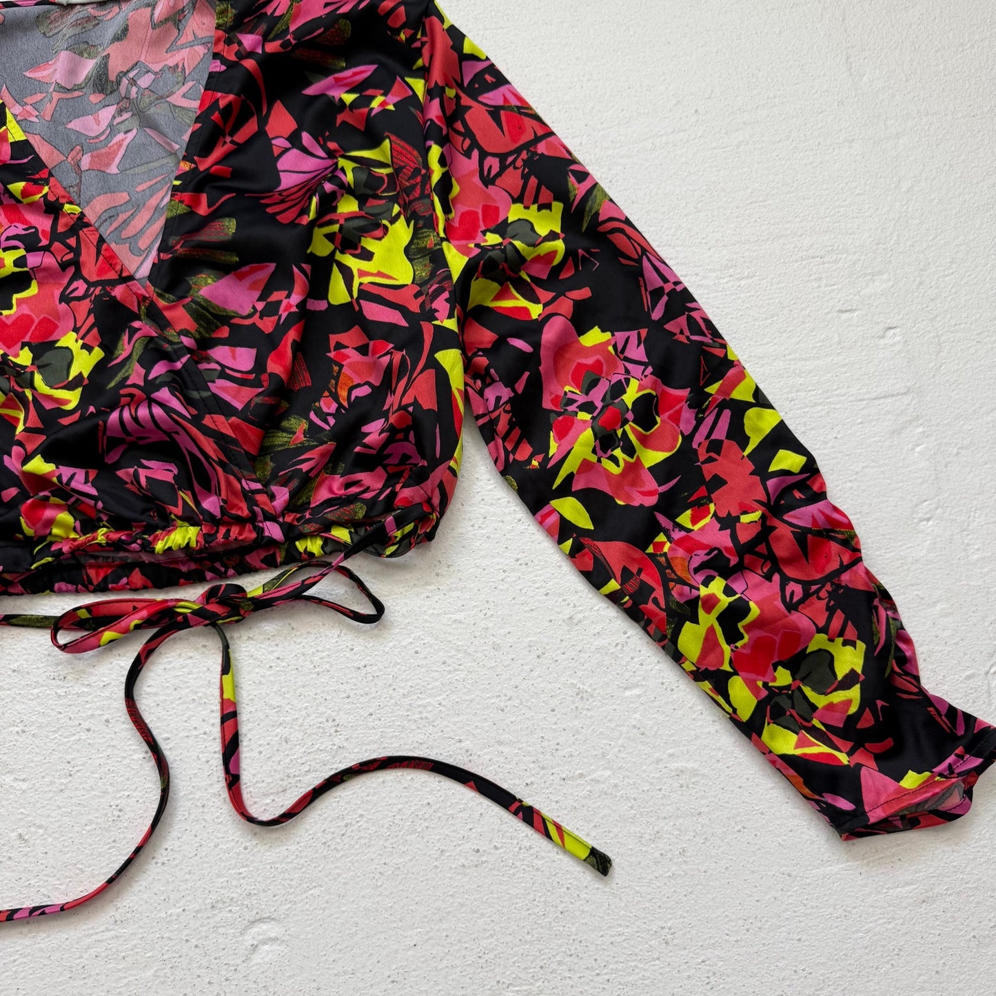 Secondhand Open Edit Satin Floral Wrap Style Crop Top XS Long Sleeve Back Tie Elastic Waist