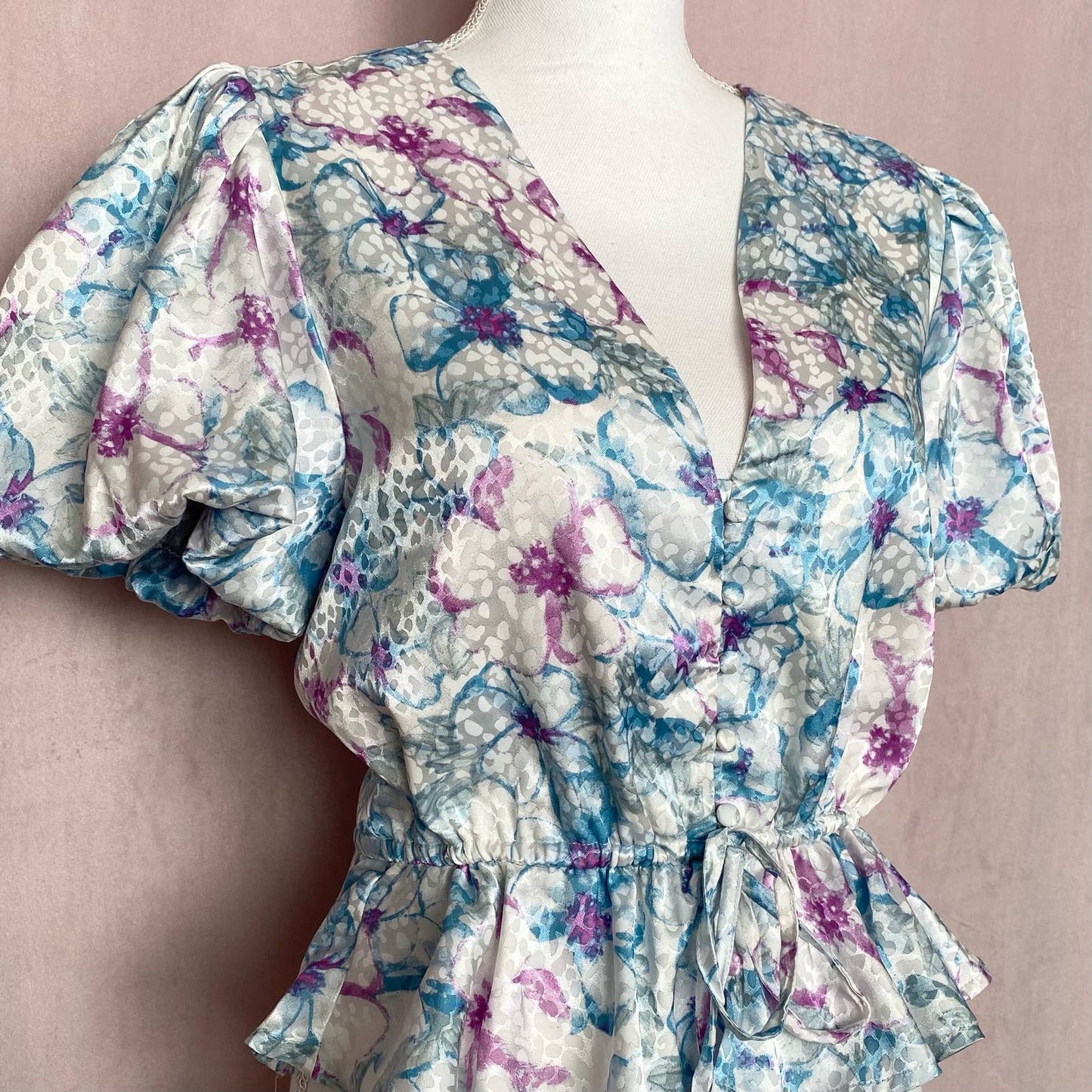 Secondhand Rahi Floral Puff Sleeve V-Neck Button Up Blouse, Size Medium