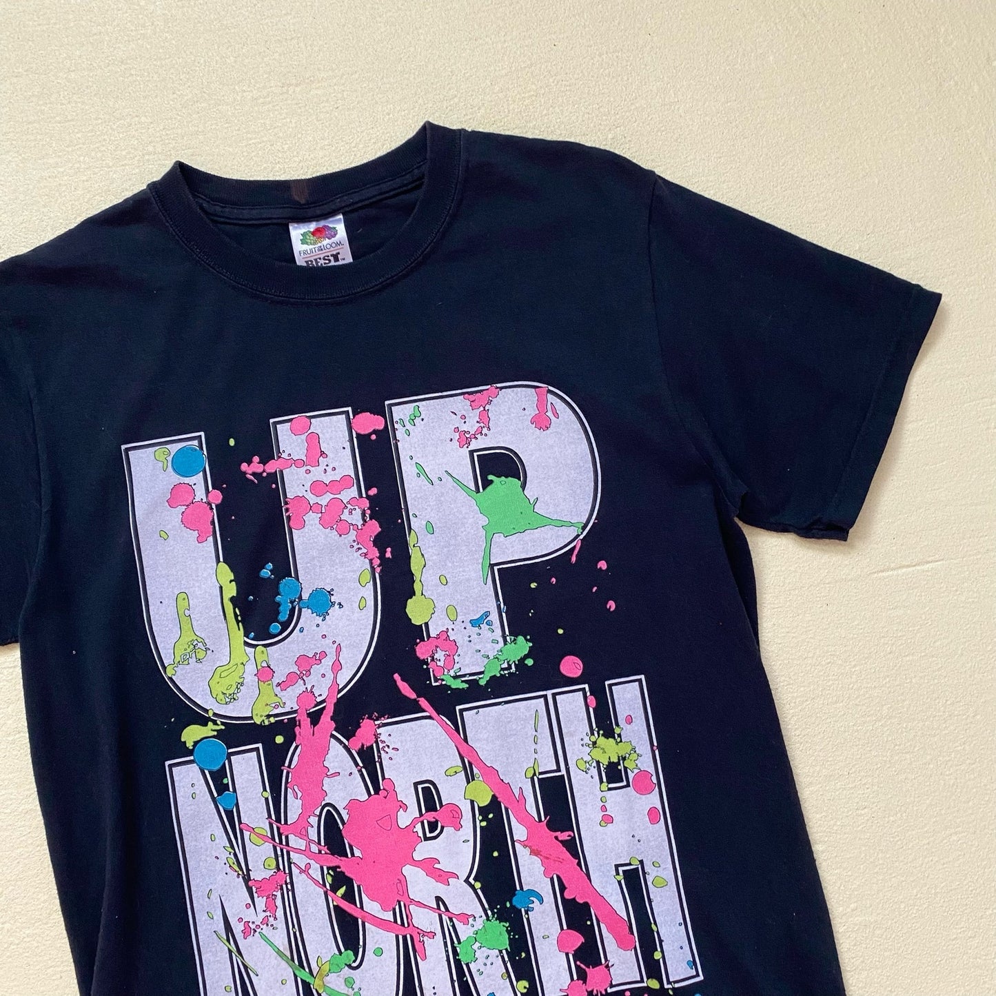 Y2K Up North Minnesota Splatter Paint Graphic Tee, Size Small