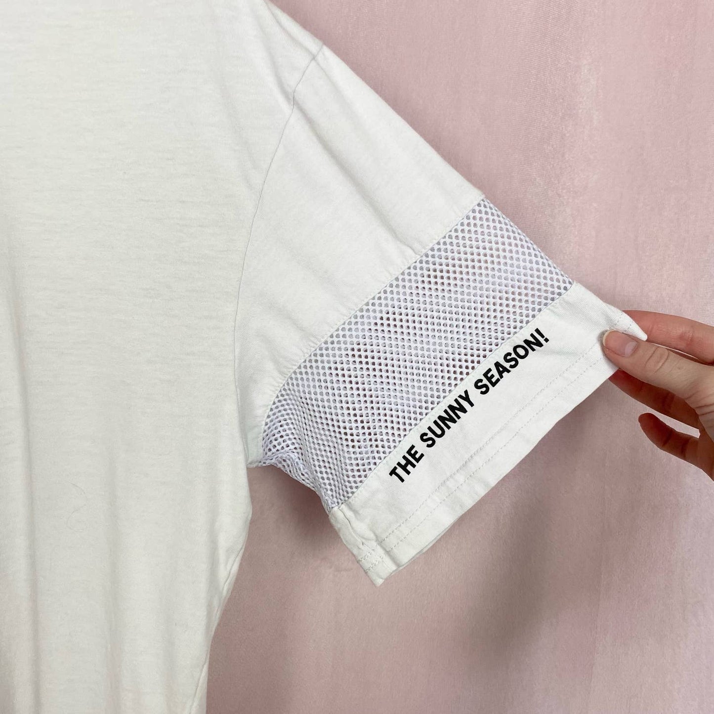 Secondhand Custom White Graphic Mesh Sleeve Tee, Size Large