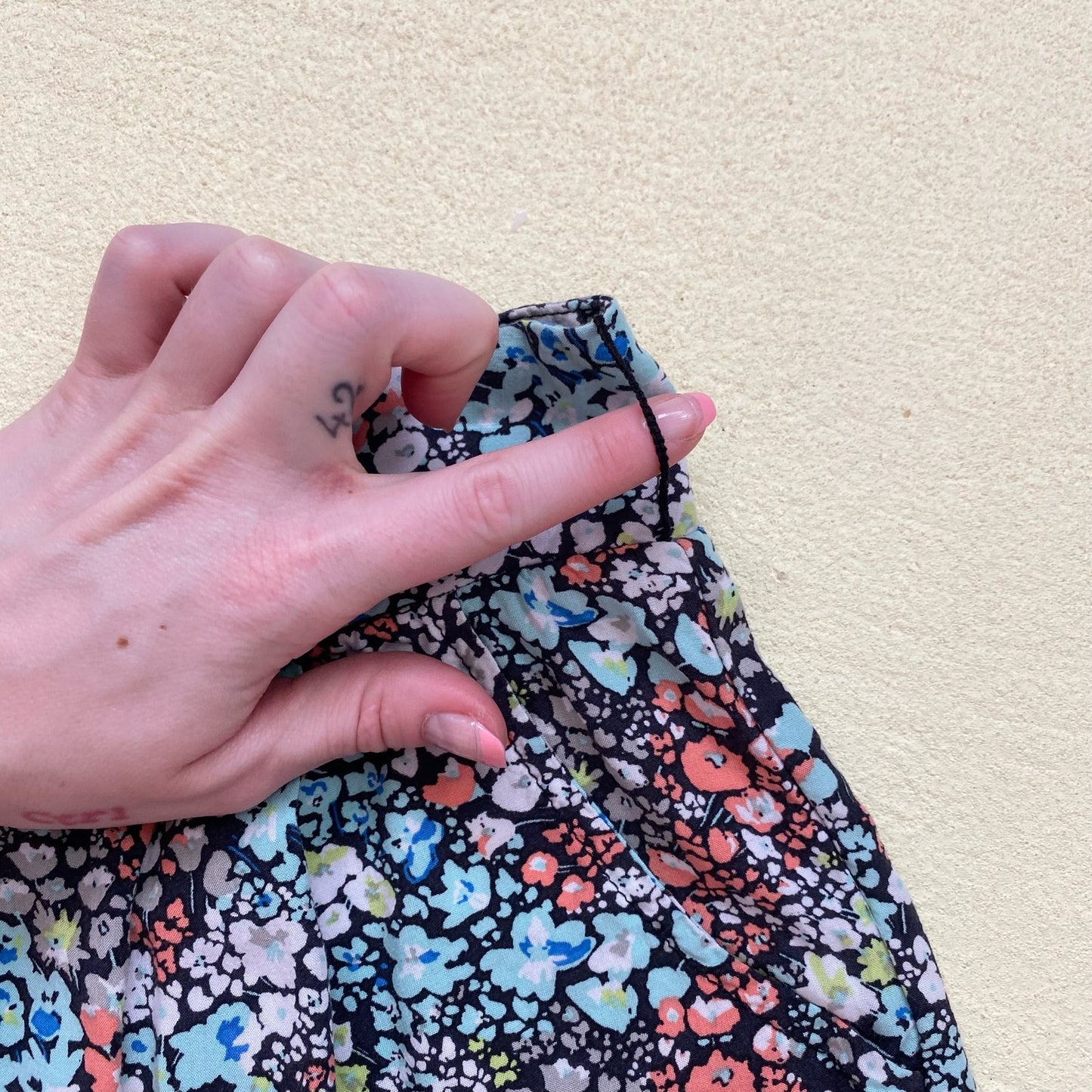 Y2K Candie’s Ditsy Floral Mini Shorts, Size XS