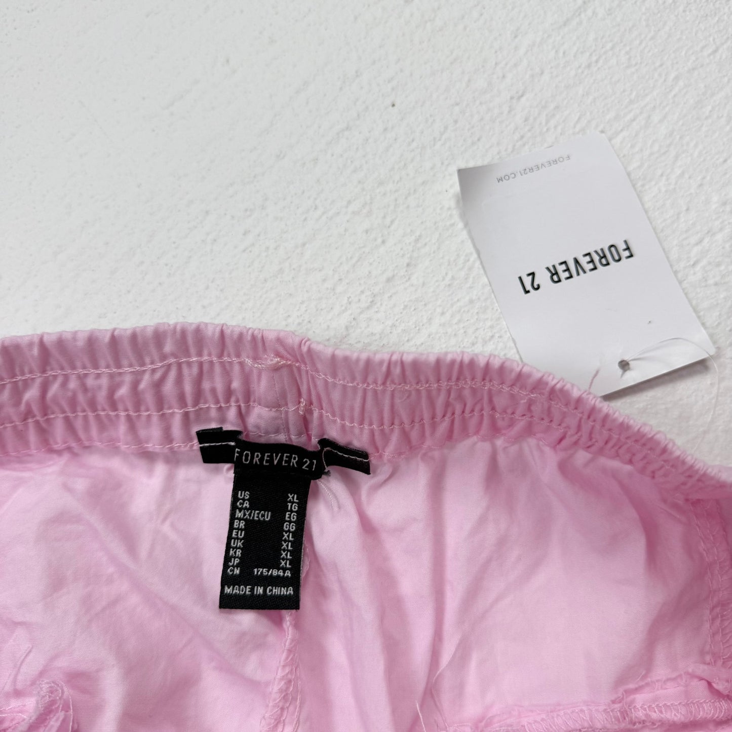 Secondhand Forever 21 Pink Cargo Wide Leg Pants Heart Pocket Bow Tie Detail, Size XL