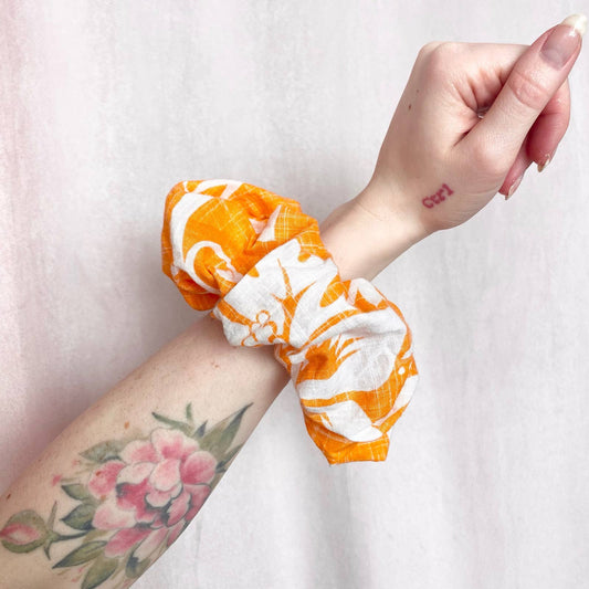 Scrap Fabric Tropical Jumbo Scrunchie