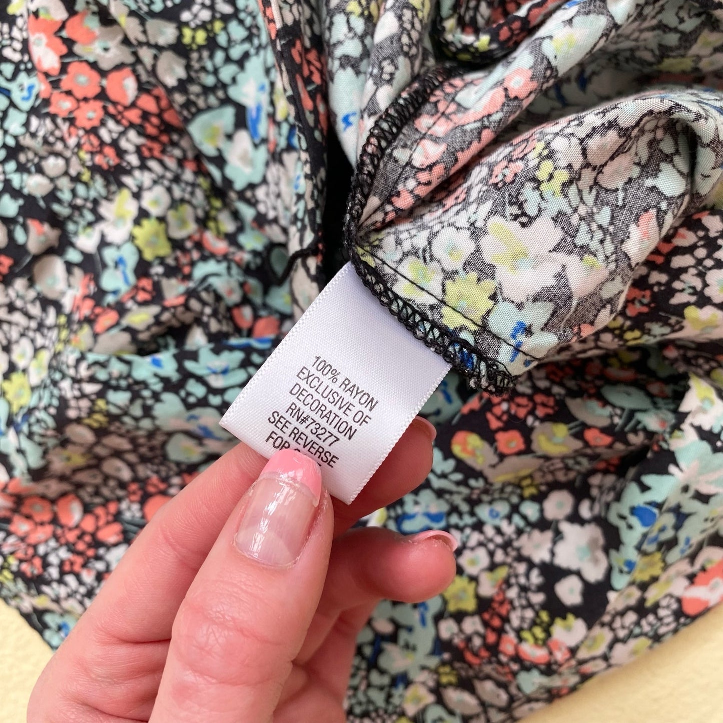 Y2K Candie’s Ditsy Floral Mini Shorts, Size XS