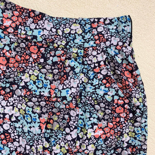 Y2K Candie’s Ditsy Floral Mini Shorts, Size XS
