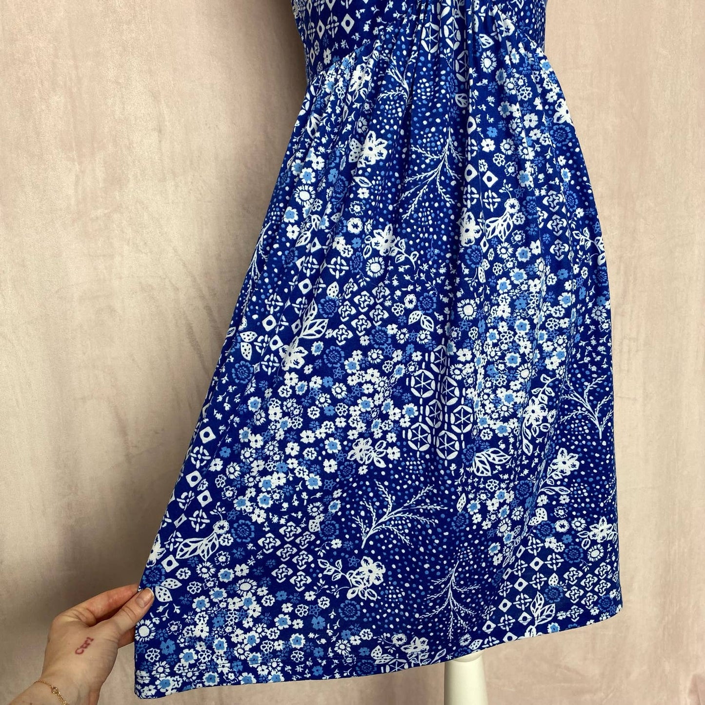 Secondhand Harlow & Rose Blue Floral Twist Front Dress, Size Medium