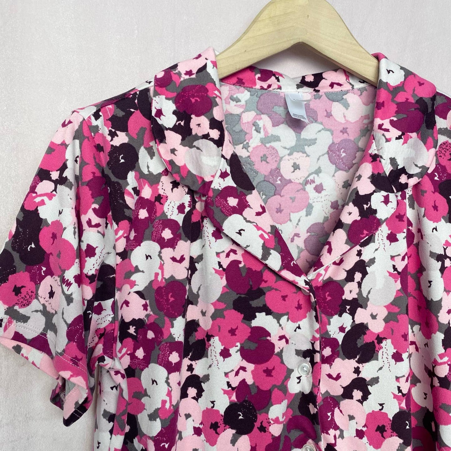 Secondhand Flora by Flora Nikrooz Floral Button Up Shirt, Size Medium