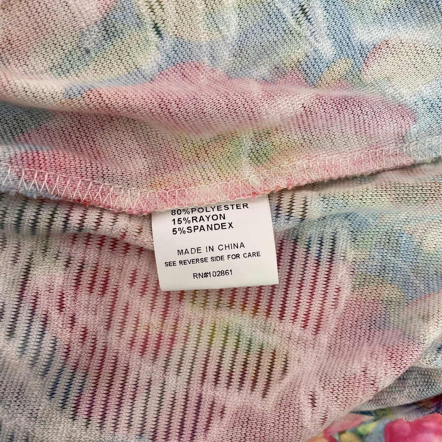 Secondhand Adore Blue Green Floral V Neckline Tunic in Blue Green, Size Medium