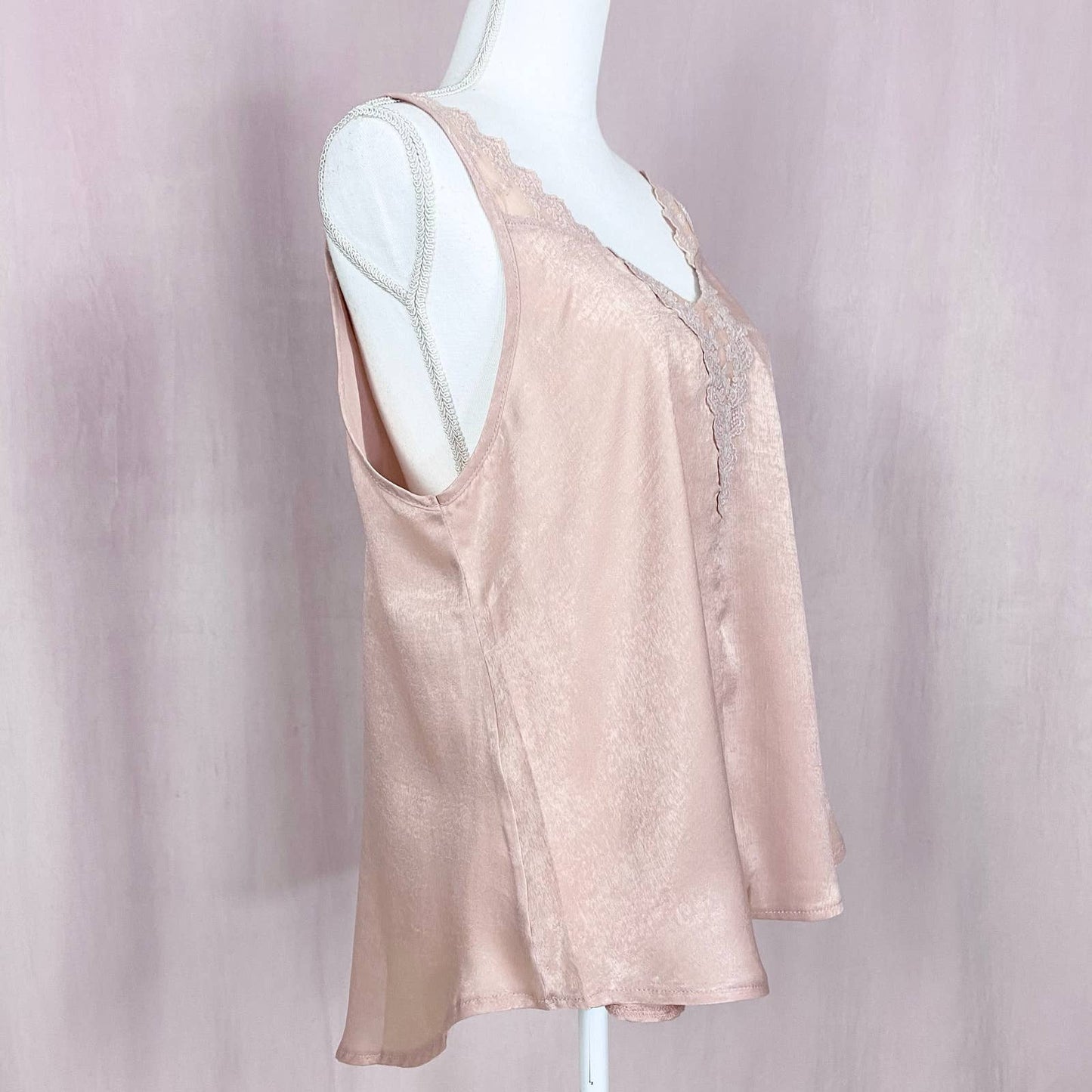 Secondhand Allie Rose Lace Trim Satin Blush Tank Top, Size Large