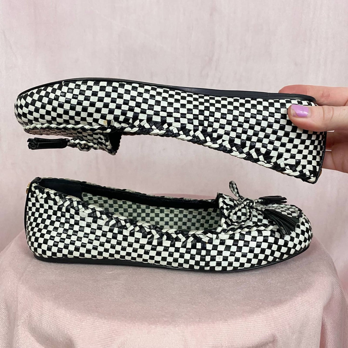Secondhand Tory Burch Russell Loafers in Black/White, Size 5