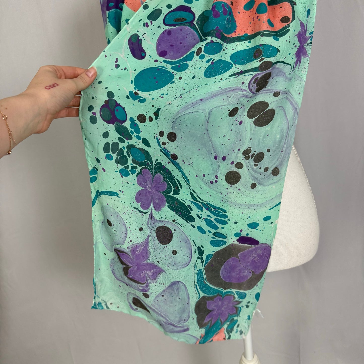 Secondhand Silk Turquoise Abstract Print Scarf