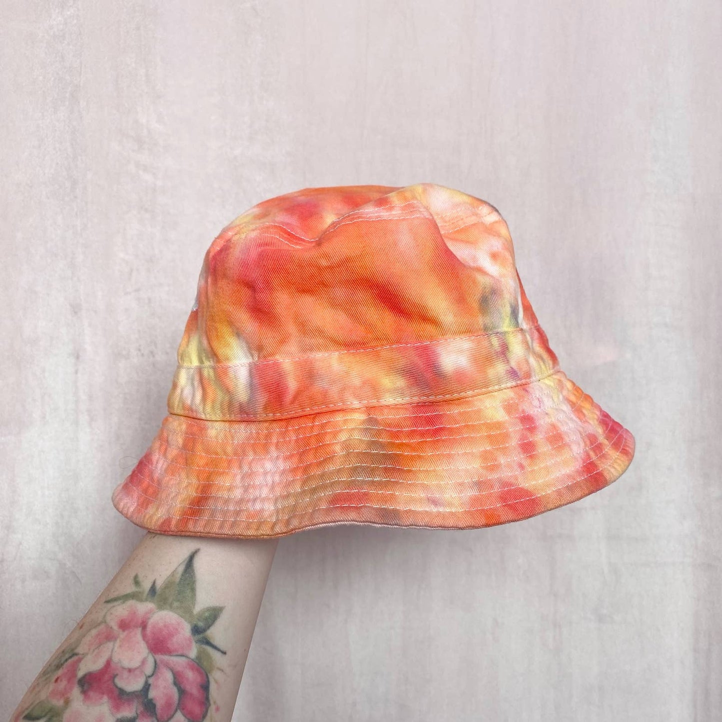 Secondhand Chok.Lids Tie Dye Bucket Hat
