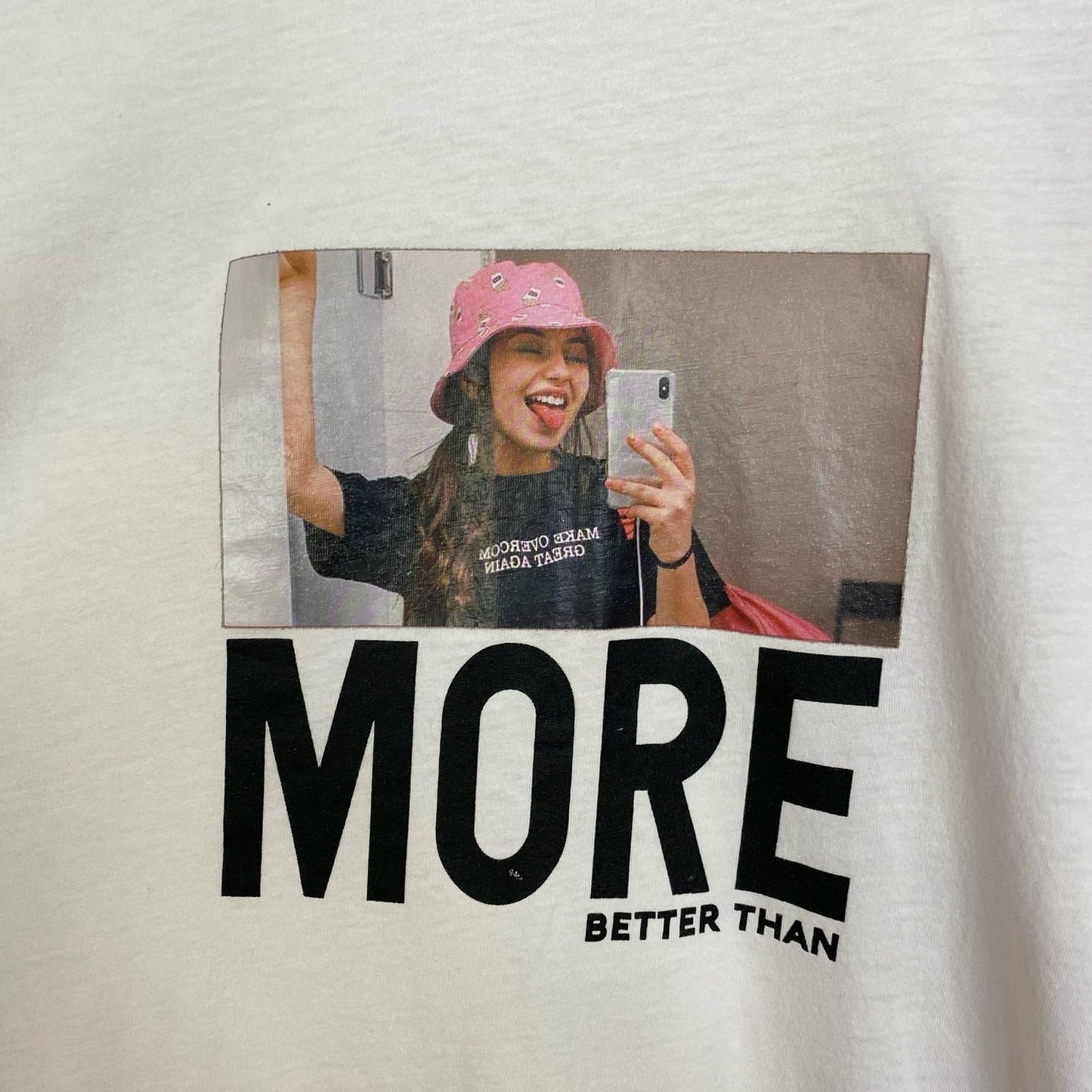Secondhand Custom White Graphic Mesh Sleeve Tee, Size Large