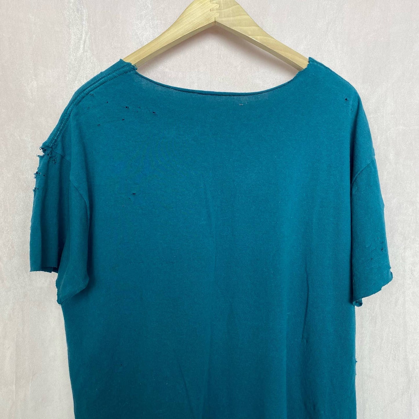 Upcycled Vintage Turtle Shedd Aquarium Chicago Distressed Tee, Size XL