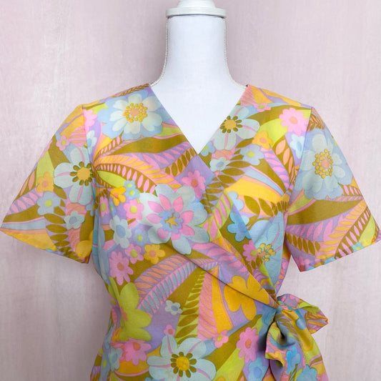 Vintage Floral Wrap Short Sleeve Blouse, Size Large