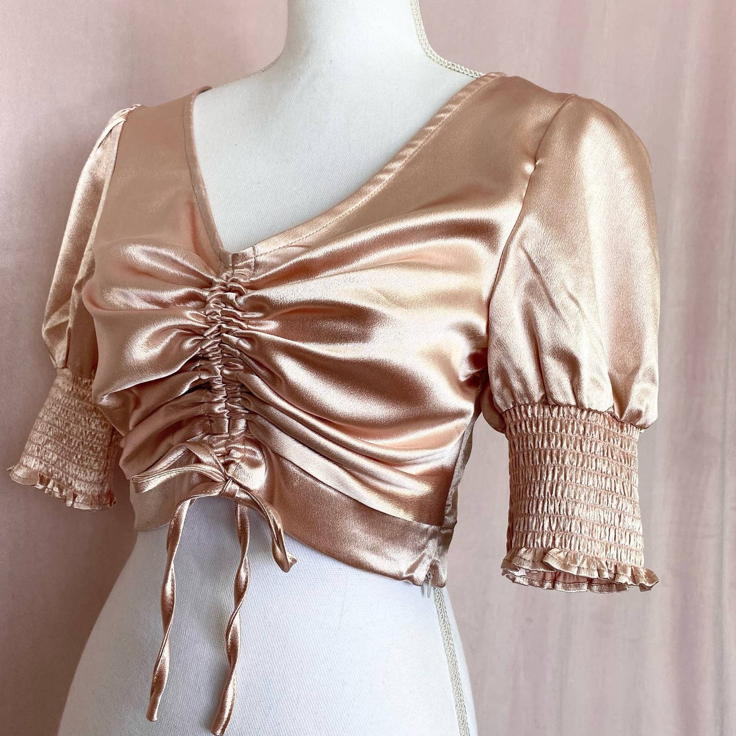Secondhand Hesperus Satin Ruched Crop Top, Size Medium