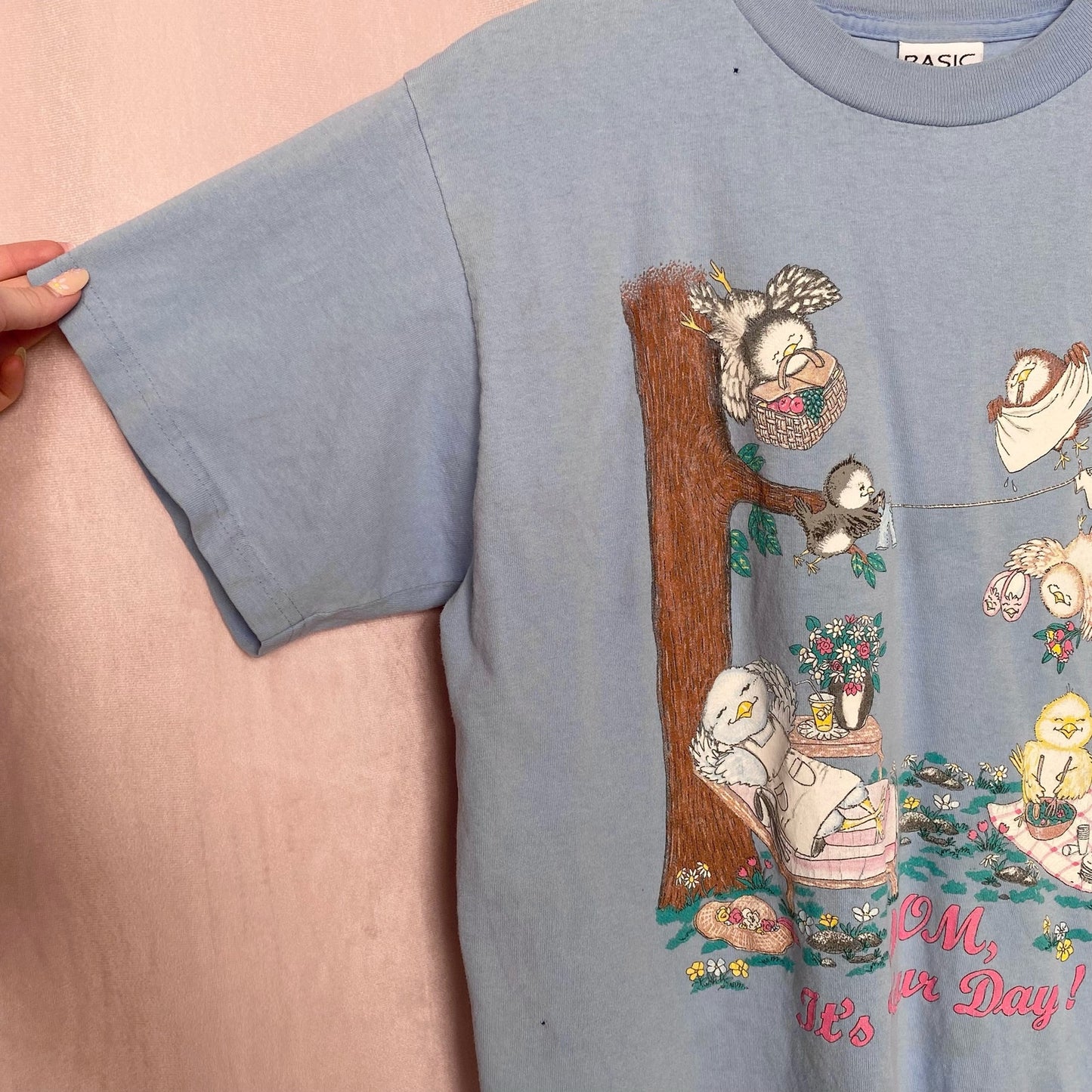 Vintage Cute Birds Mothers Day Graphic Tee, Size XL