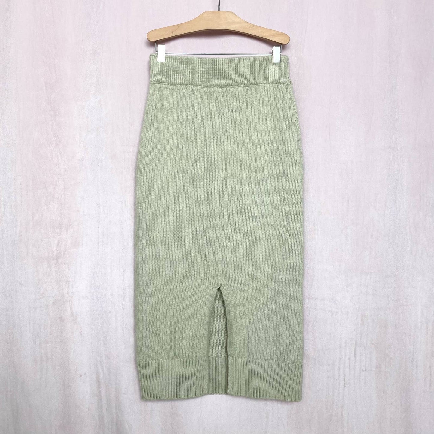 Secondhand H&M High Waisted Midi Knit Sweater Skirt, Size XS