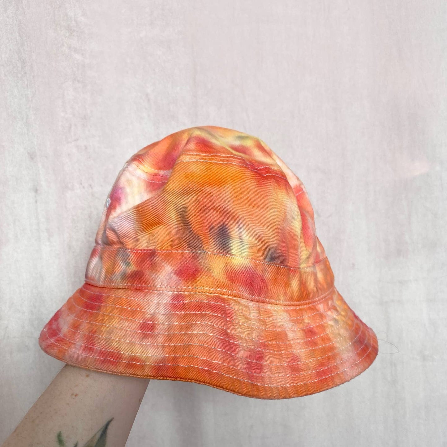 Secondhand Chok.Lids Tie Dye Bucket Hat