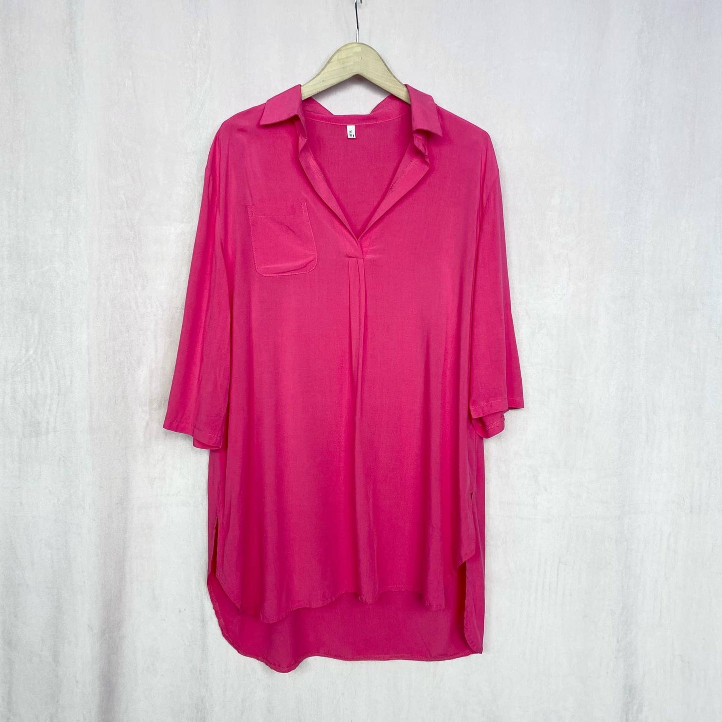 Secondhand Ekouaer Pink Cover Up Shirt for Beach Swimsuit, Size Medium