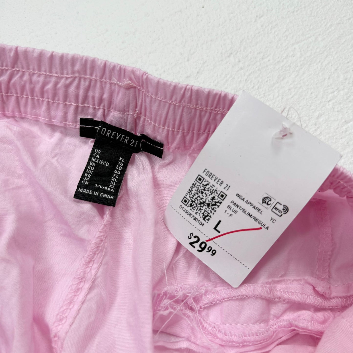 Secondhand Forever 21 Pink Cargo Wide Leg Pants Heart Pocket Bow Tie Detail, Size XL