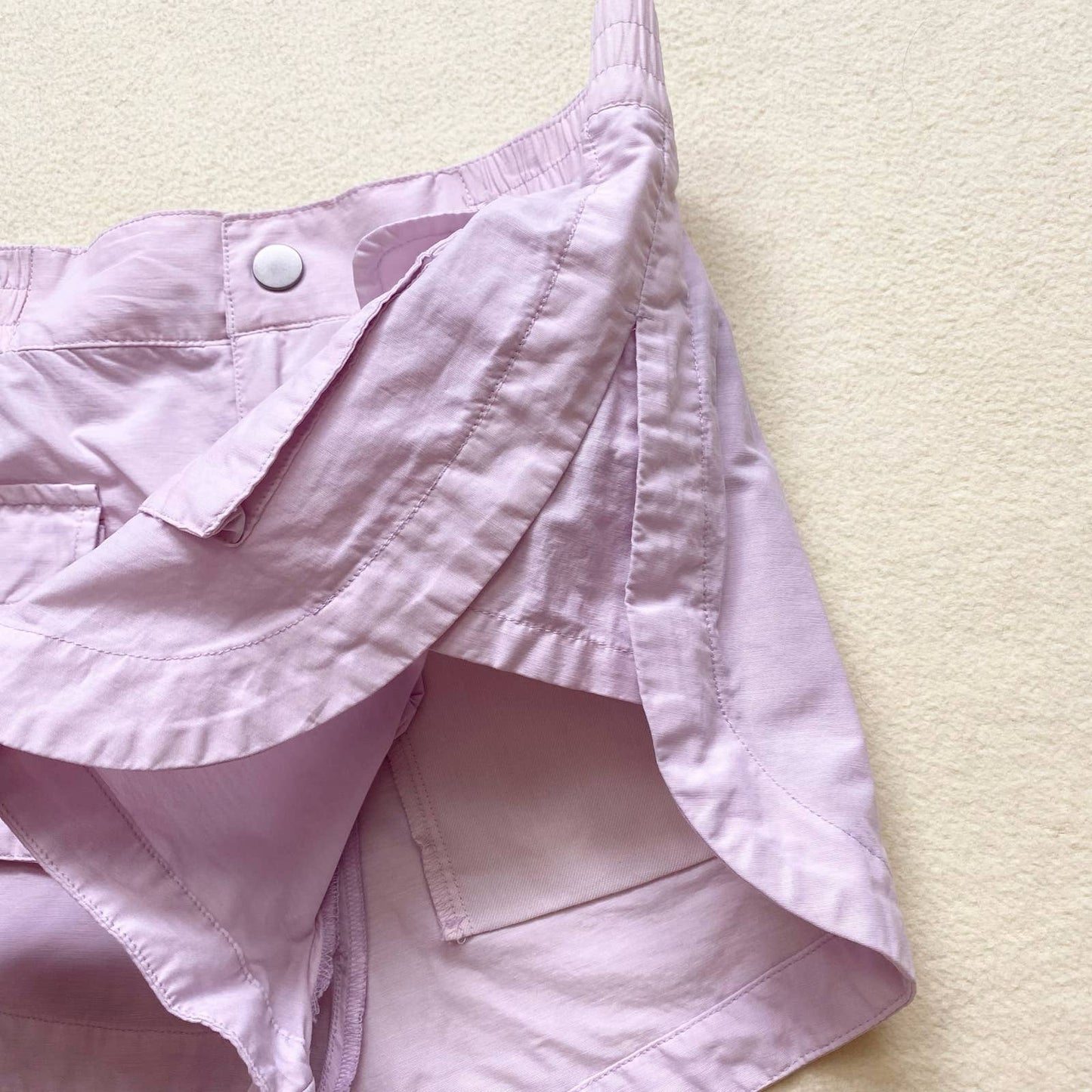 Preowned Urban Outfitters Pink Cargo Shorts, Size XS