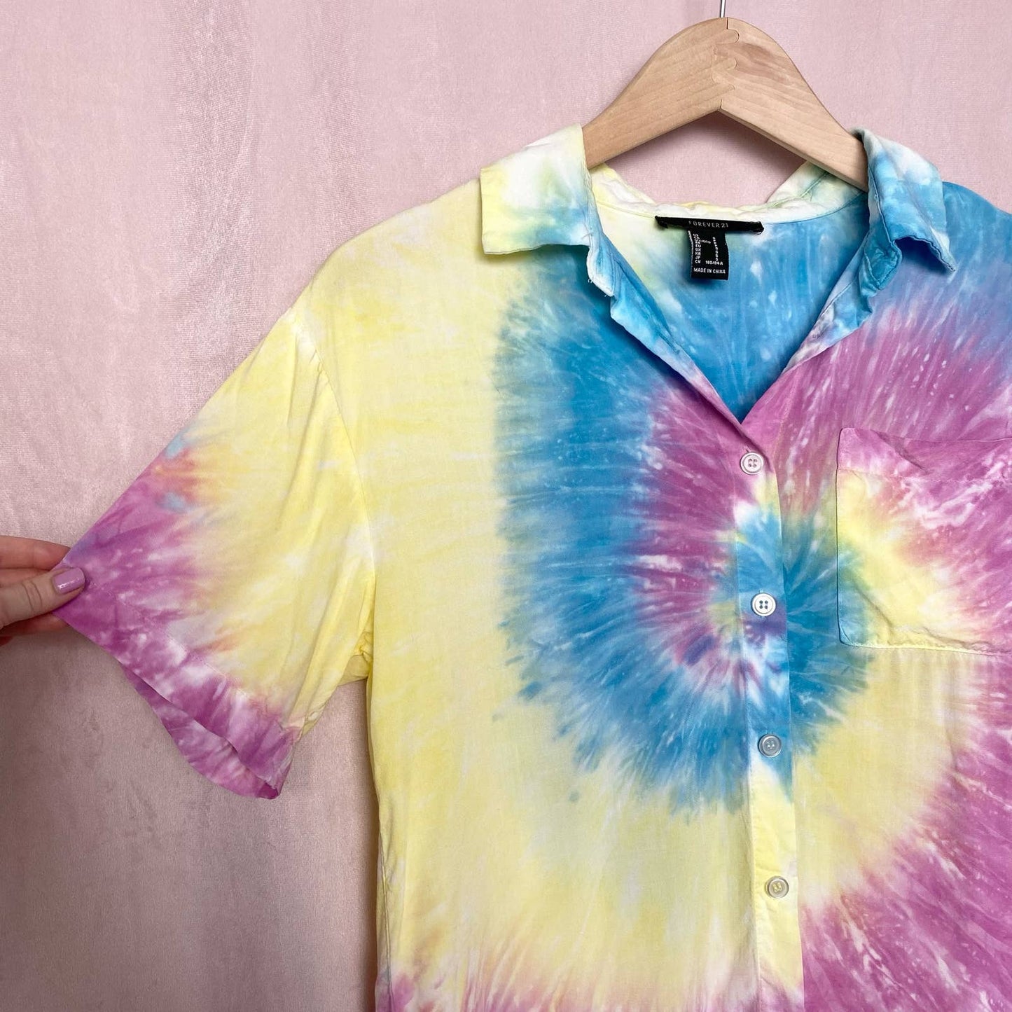 Secondhand Forever 21 Tie Dye Flowy Button Up Shirt, Size Small