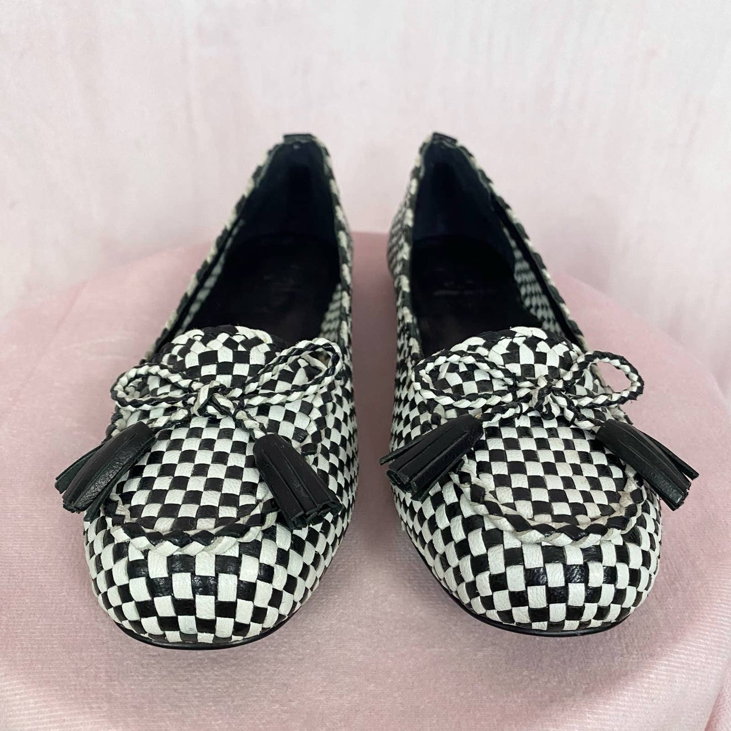 Secondhand Tory Burch Russell Loafers in Black/White, Size 5