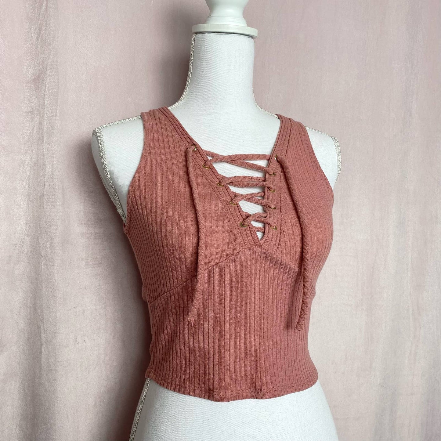 Secondhand Q Lace Up Ribbed Crop Tank Top, Size Small