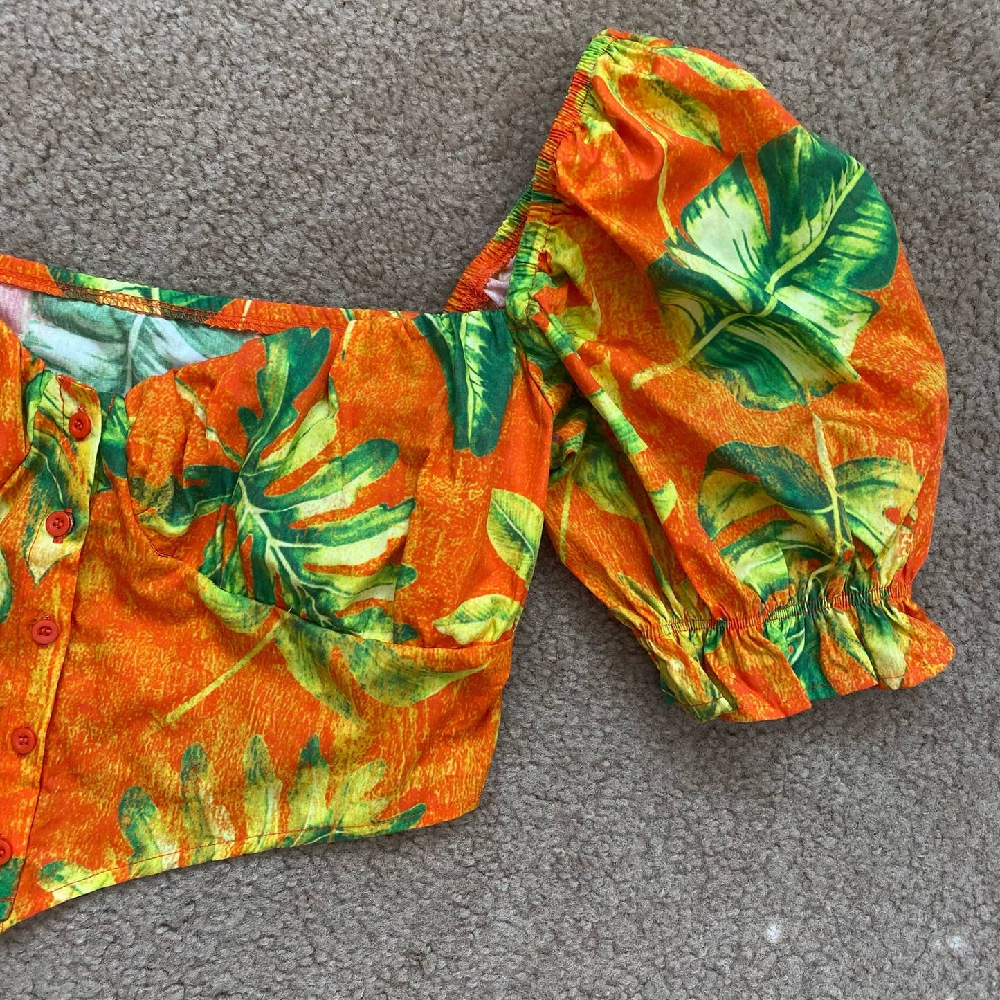 Preowned Shein Sxy Tropical Puff Sleeve Crop Top, Size Large