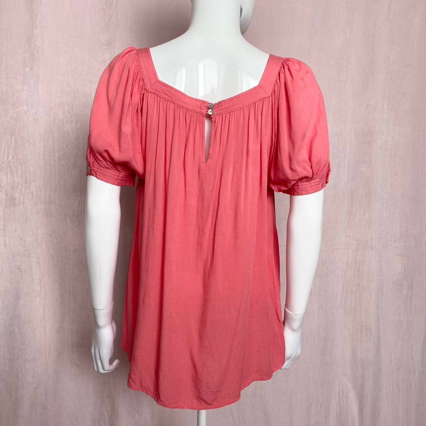Secondhand Kori America Peach Puff Sleeve Flowy Top, Size Small