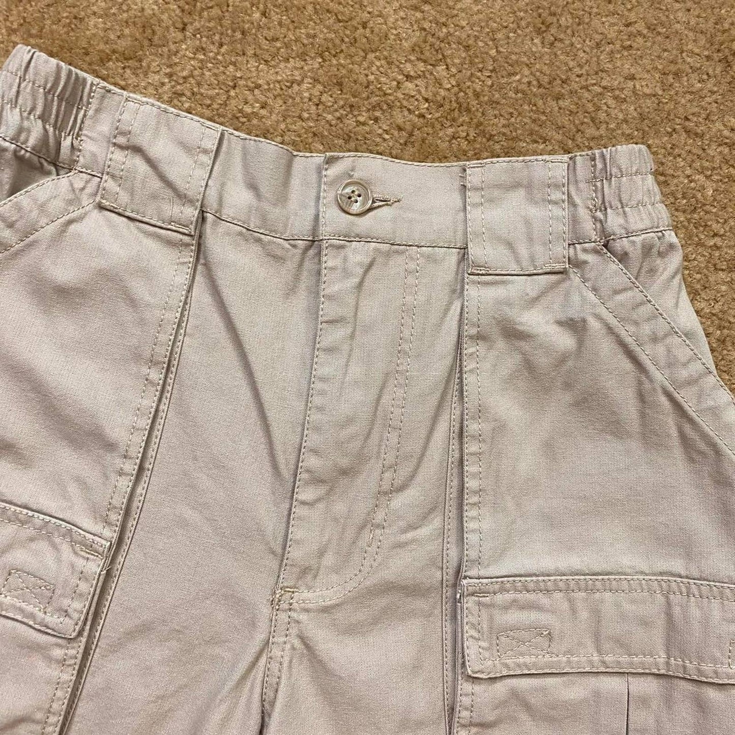 Secondhand Tan Utility Cargo Shorts, Size Small