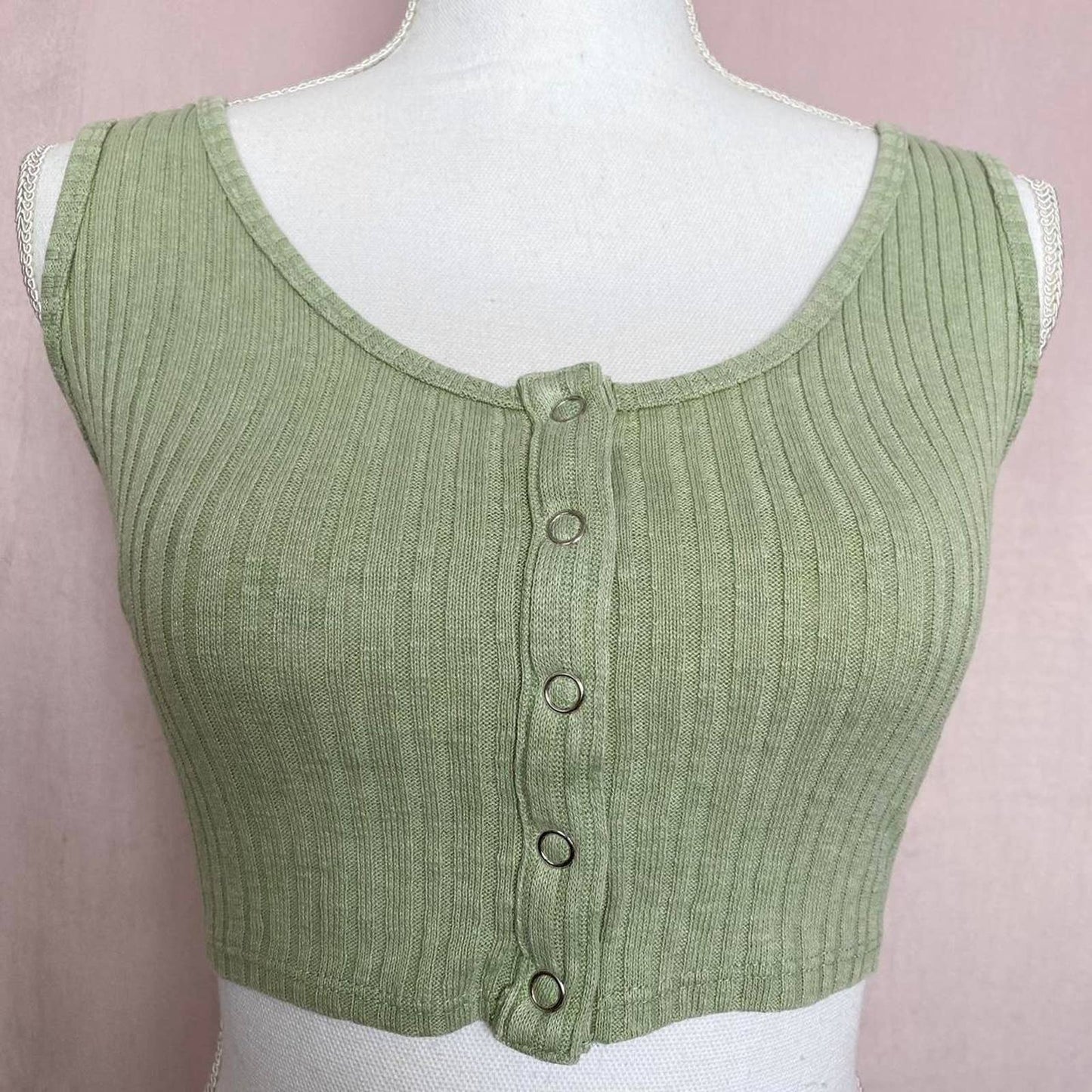 Secondhand Wild Fable Snap Front Ribbed Crop Tank Top, Size XS