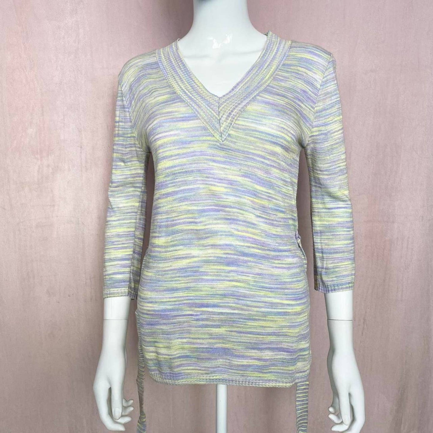 Vintage Knit Avenue 3/4 Sleeve V-Neck Sweater, Size Large
