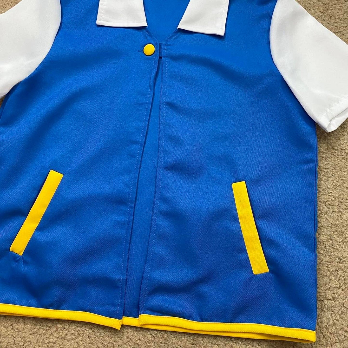 Secondhand Ash Ketchum Pokémon Costume Shirt & Cap, Size Medium