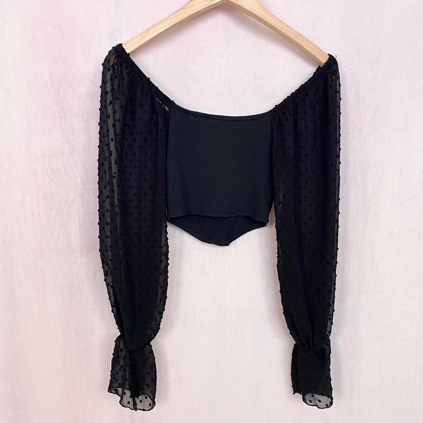 Secondhand Urban Outfitters Off Shoulder Balloon Sleeve Crop Top, Size XS