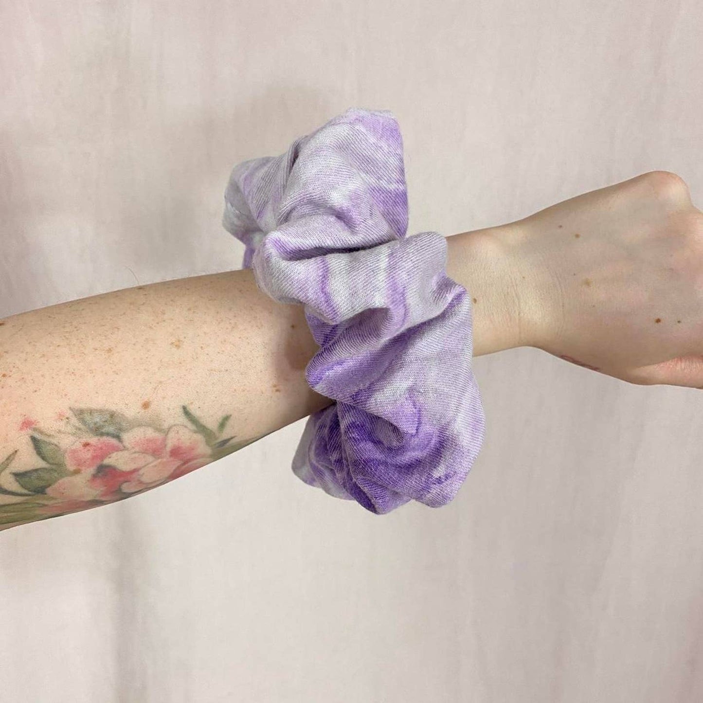 Scrap Fabric Tie Dye Jumbo Scrunchie