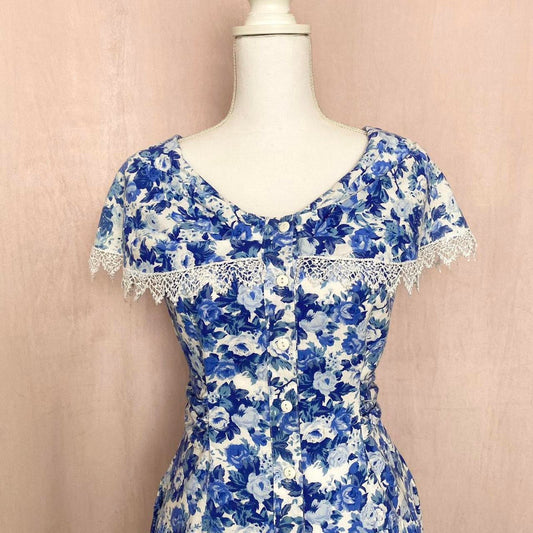 Vintage Benson & Smith Blue Floral Cottage Dress, Size Medium