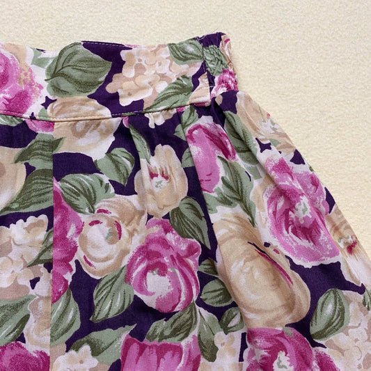 Vintage Impressions High Rise Floral Shorts, Size Small Petite