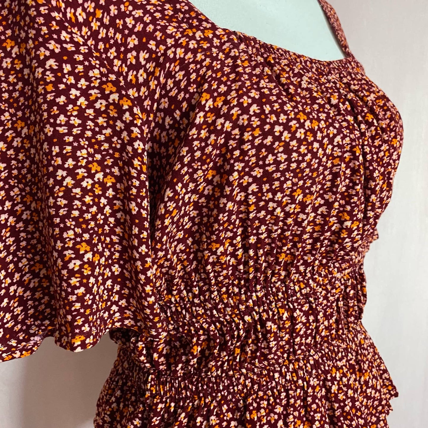 Secondhand Arizona Ditsy Floral Ruffle Hem Crop Top, Size Small