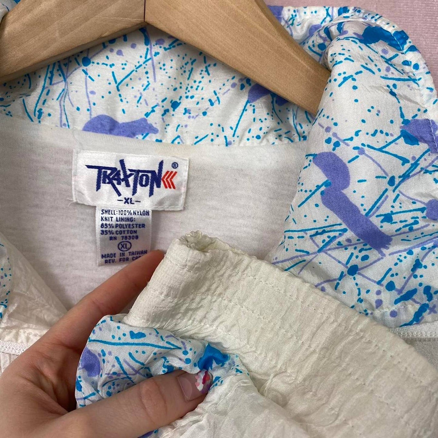 Vintage 90s Cream White Blue Windbreaker, Size Extra Large
