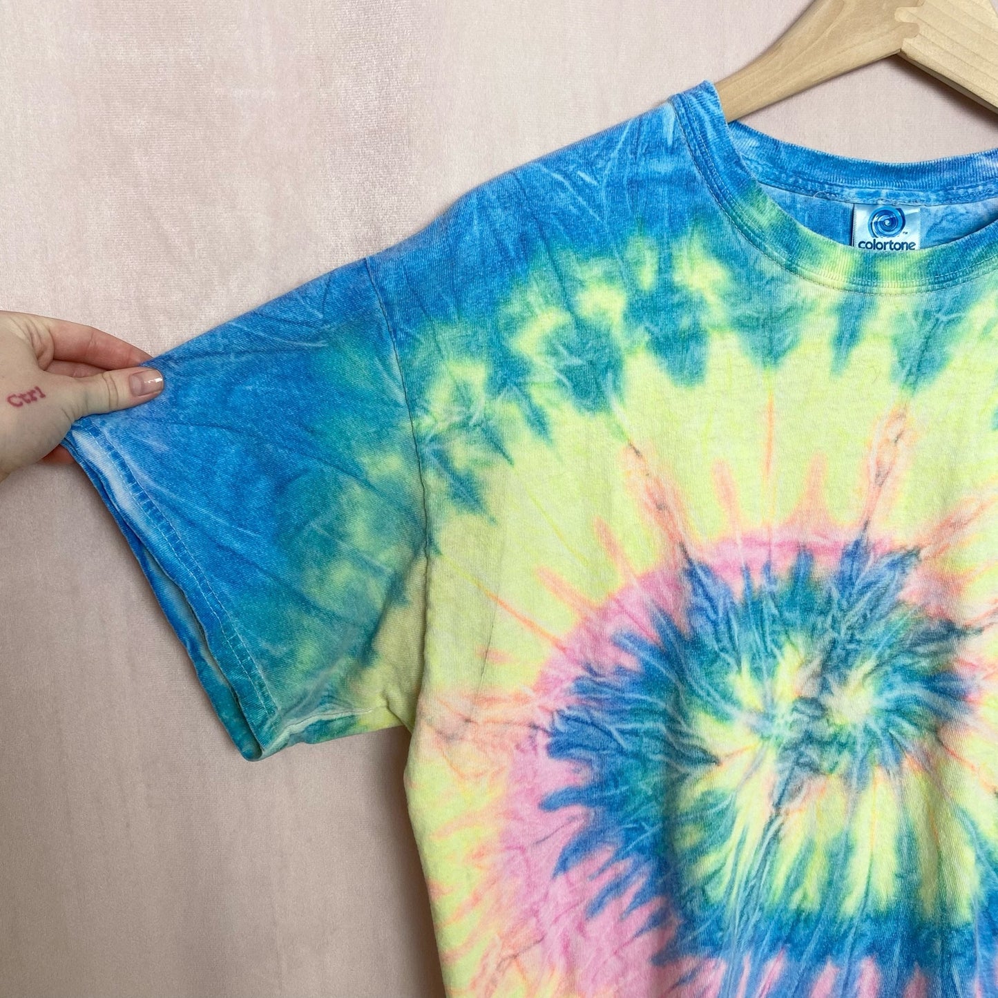 Y2K Colortone Rainbow Tie Dye T-Shirt, Size Large