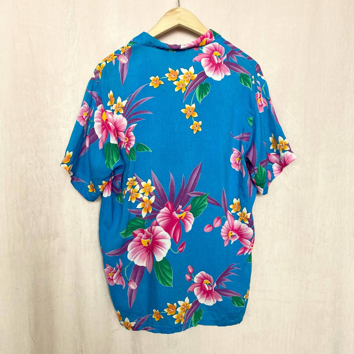 Vintage Mervyn’s Paradise Beach Club Hawaiian Shirt, Size Medium