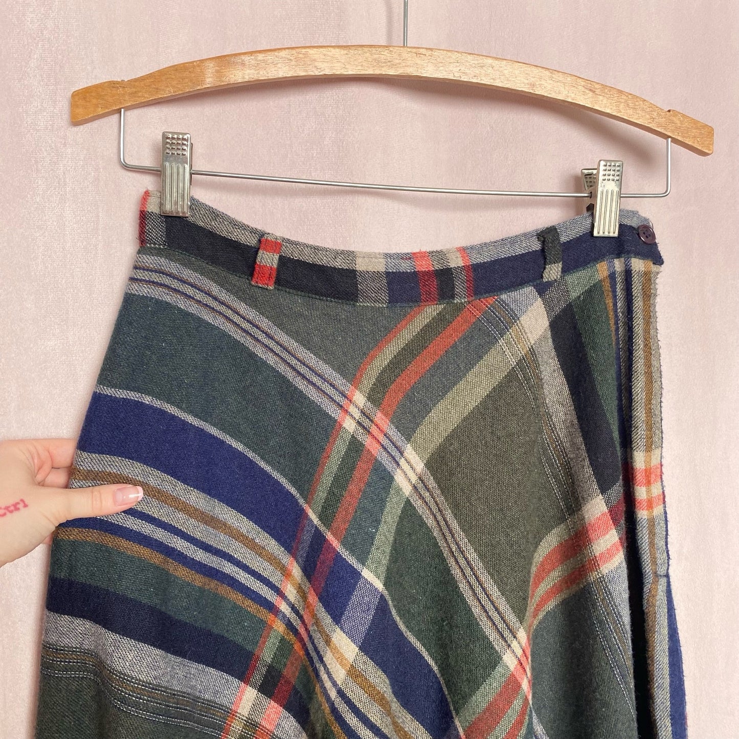 Vintage Plaid Wool Blend A-Line Midi Skirt, Size 25”