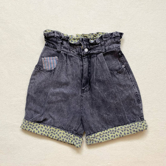 Vintage Get! High Rise Paper Bag Denim Shorts, Size 5/6
