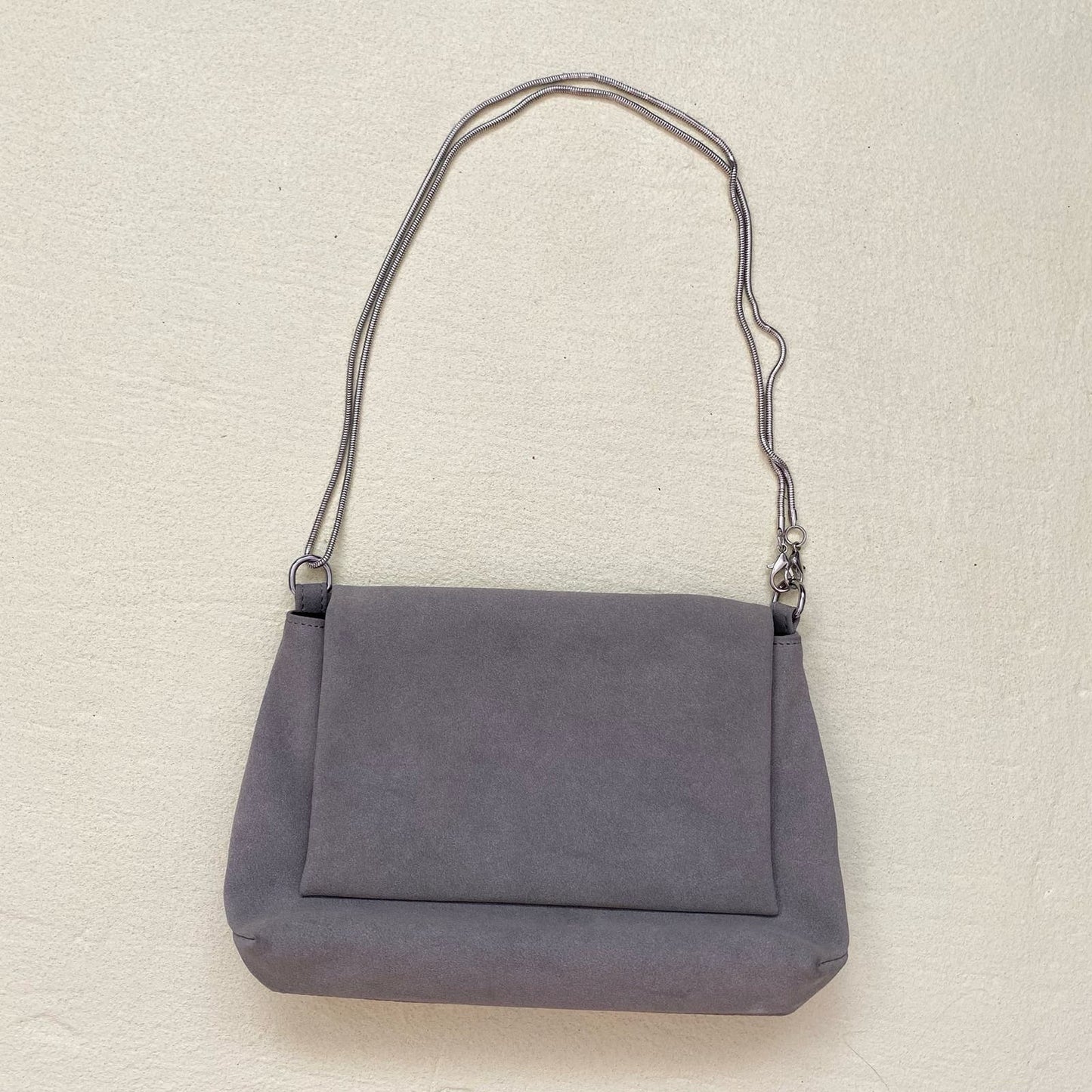 Secondhand Gray Vegan Suede Chain Crossbody/Shoulder Flap Handbag