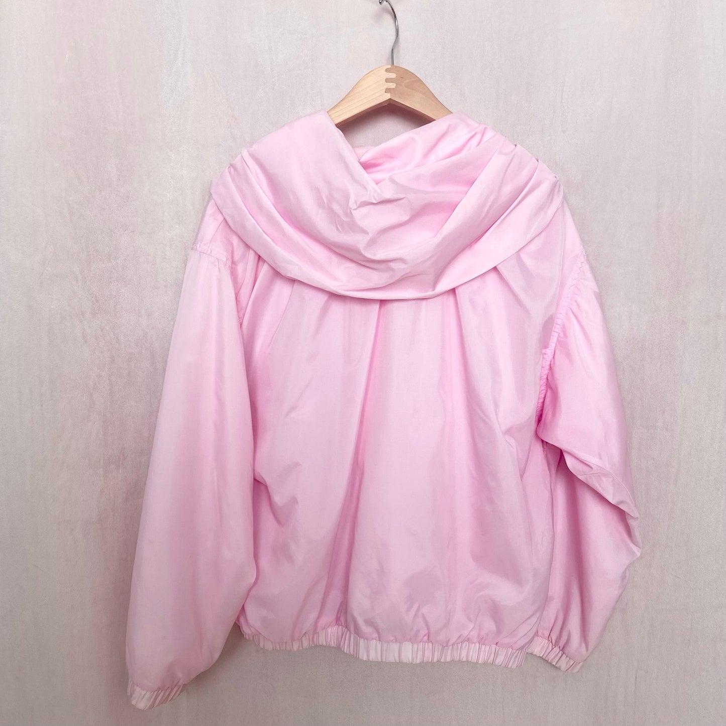 Vintage Grape Vines Light Pink Windbreaker Jacket, Size Medium