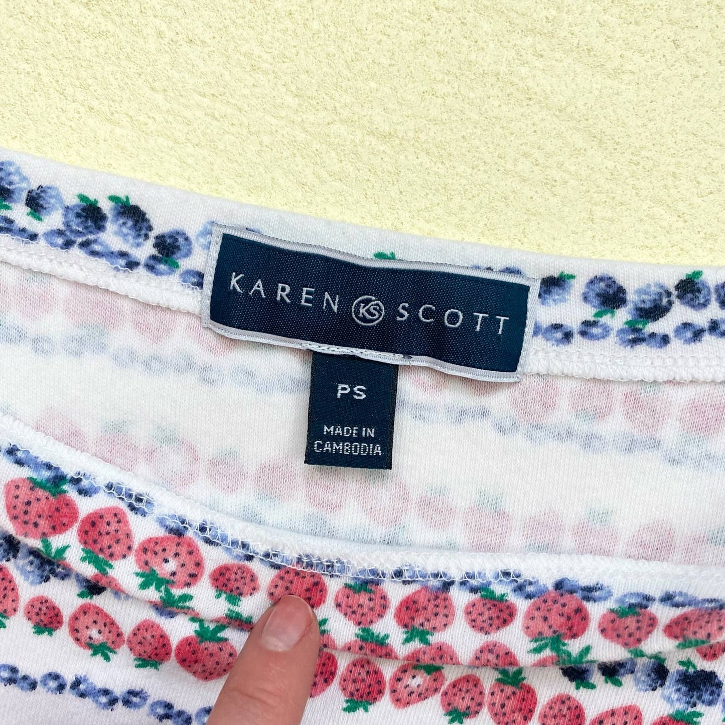Upcycled Karen Scott Berry Print Crop Tee, Size S/M