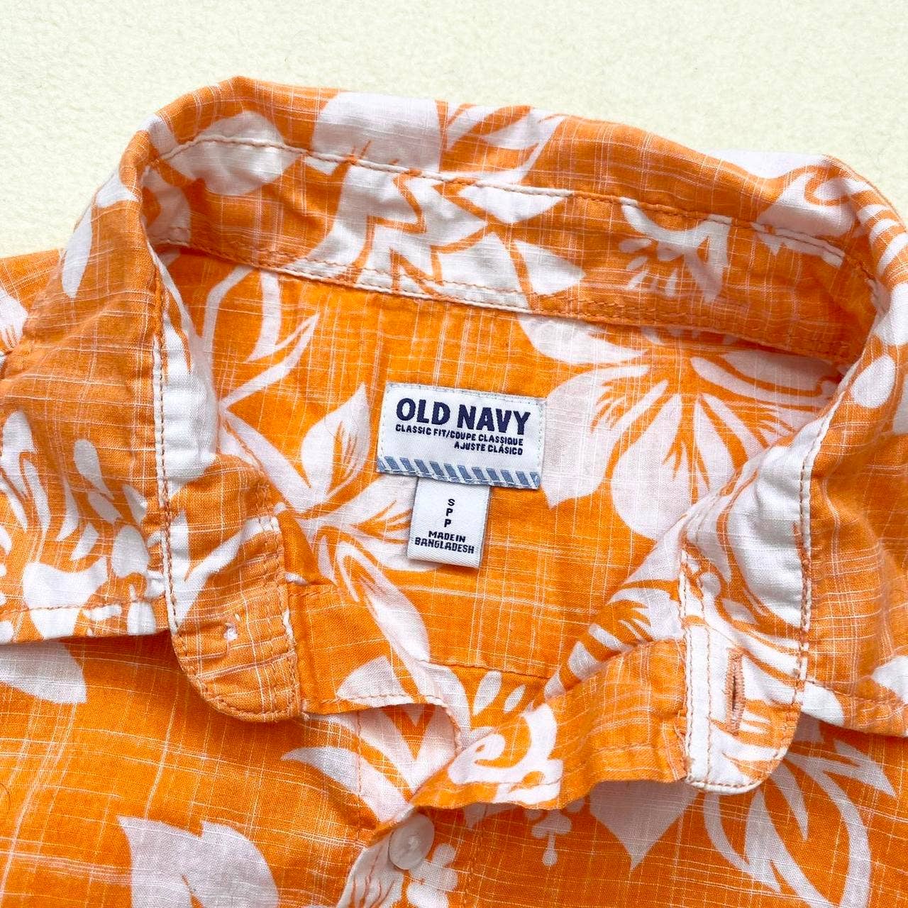 Upcycled Crop Hawaiian Shirt & Jumbo Scrunchie Set, Size Small